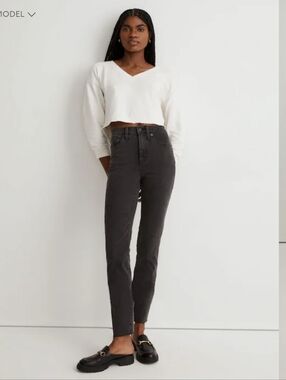 Madewell Stovepipe Jeans Size 26 Black Wash Raw Hem Straight Leg Denim